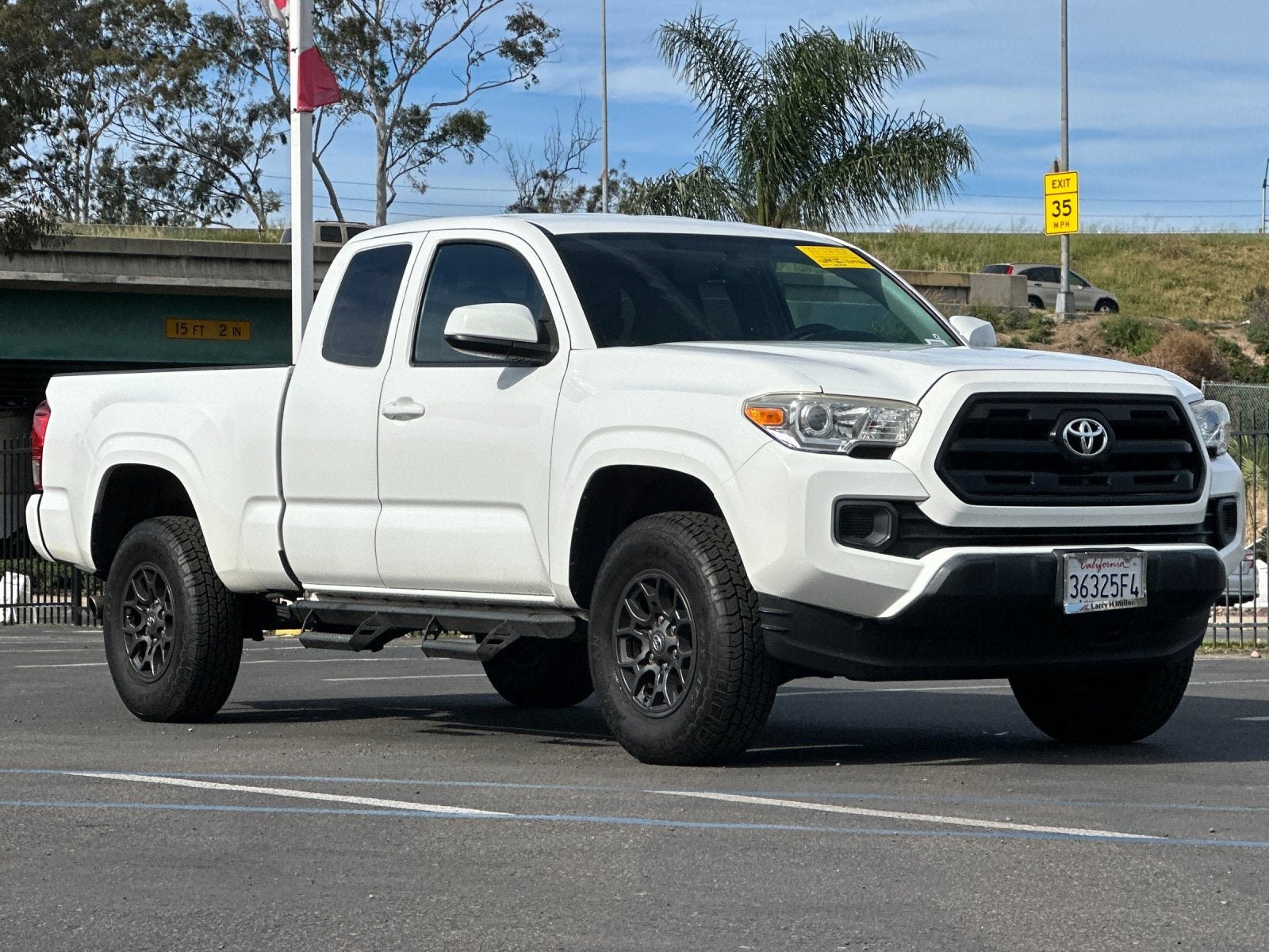 2016 Toyota Tacoma SR5