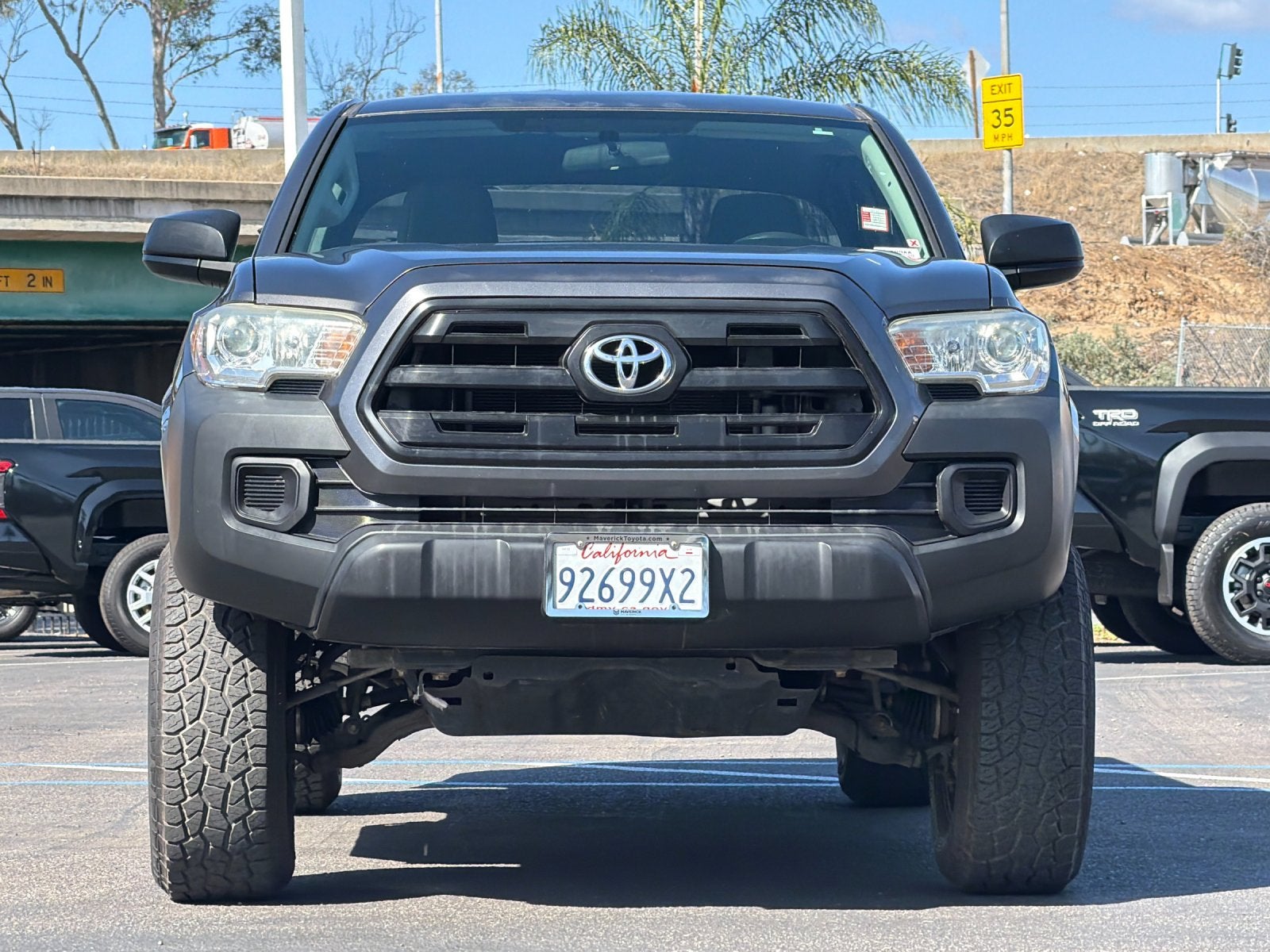 2016 Toyota Tacoma SR