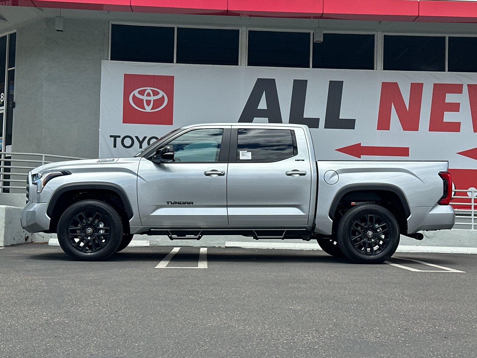 2026 Toyota Tundra Hybrid Limited