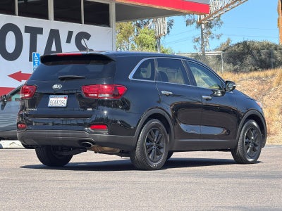 2019 Kia Sorento L