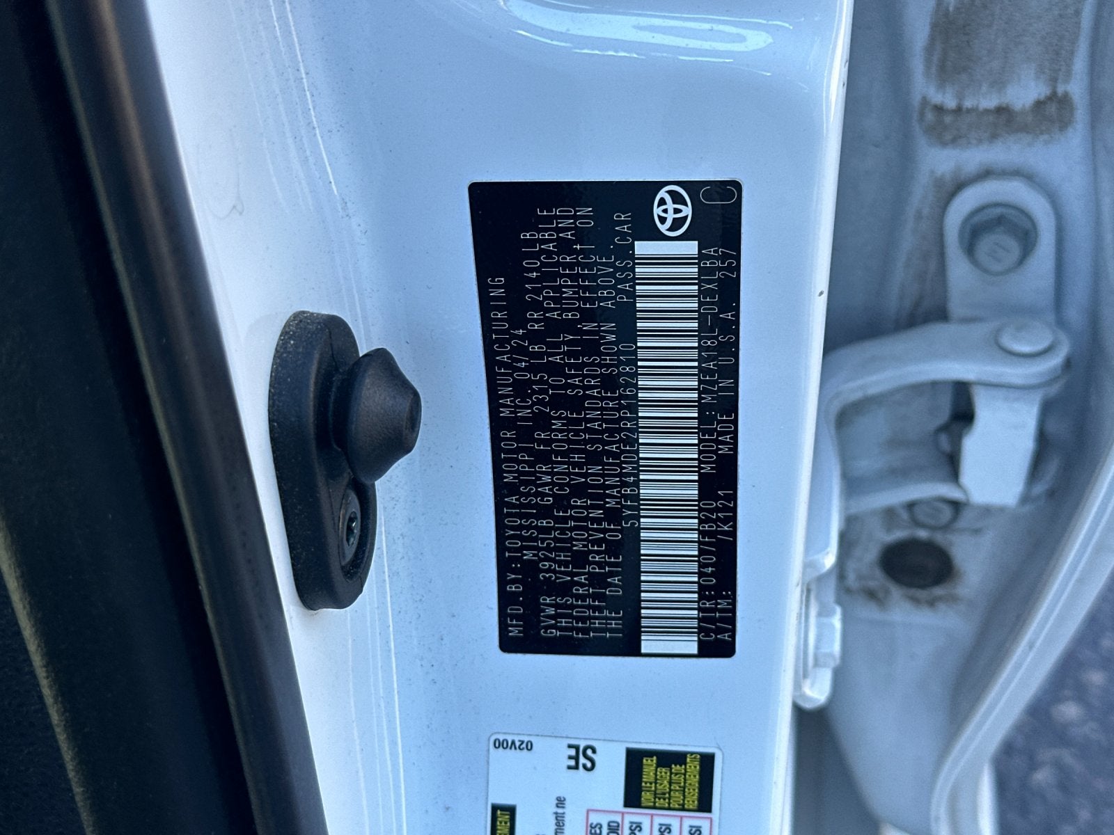 2024 Toyota Corolla LE