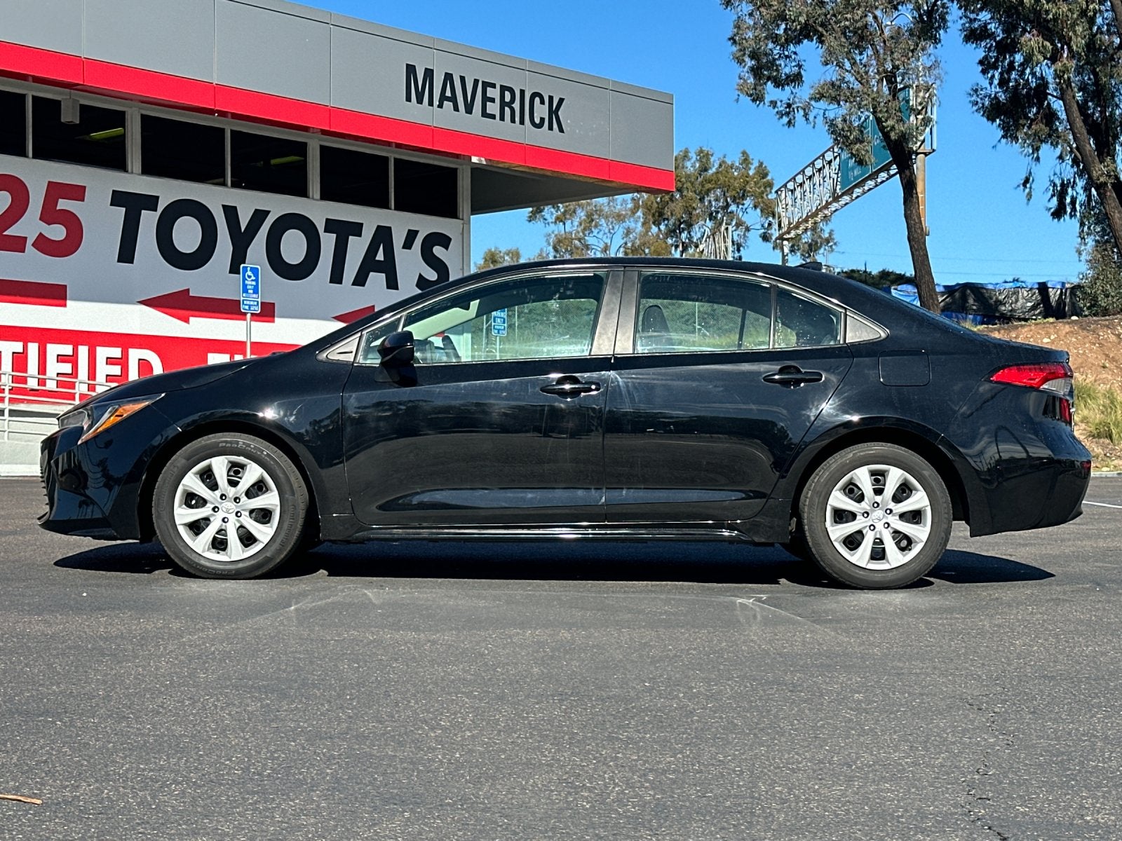 Certified 2024 Toyota Corolla LE with VIN 5YFB4MDE3RP148852 for sale in Lemon Grove, CA