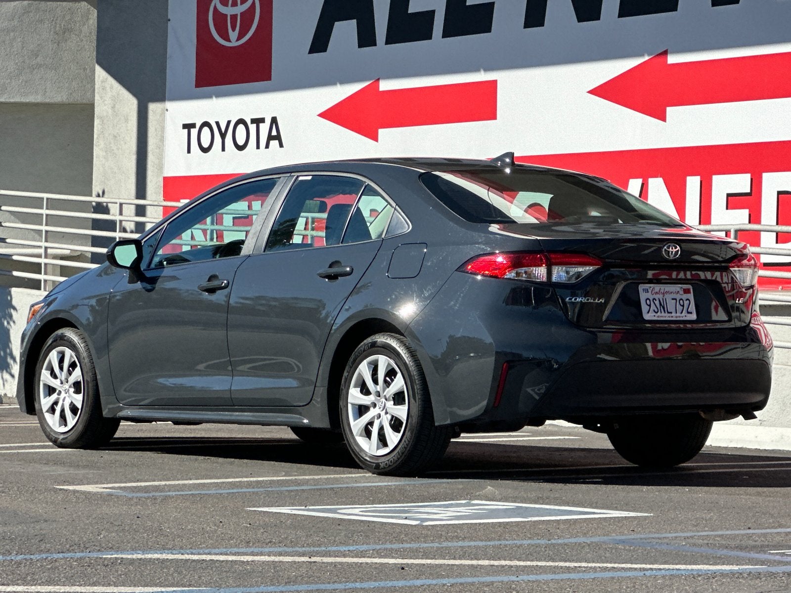 2025 Toyota Corolla LE