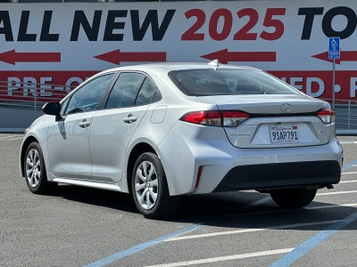 2025 Toyota Corolla LE