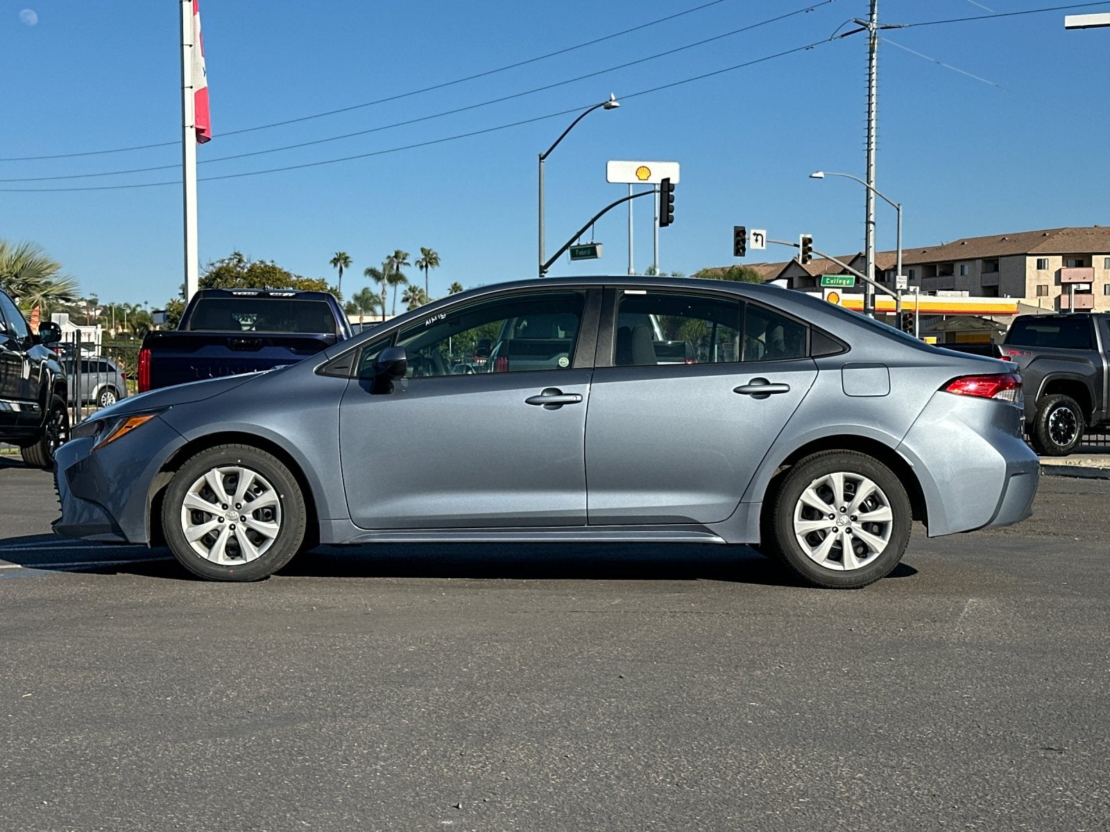 Certified 2025 Toyota Corolla LE with VIN 5YFB4MDE9SP301949 for sale in Kansas City