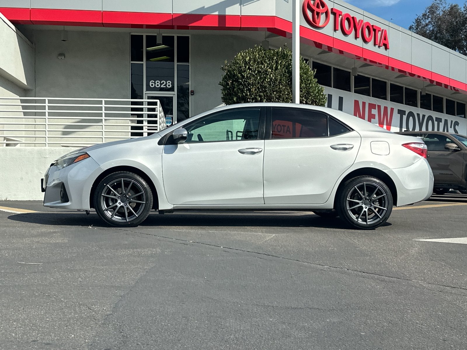 Used 2014 Toyota Corolla S Plus with VIN 5YFBURHEXEP090207 for sale in Lemon Grove, CA