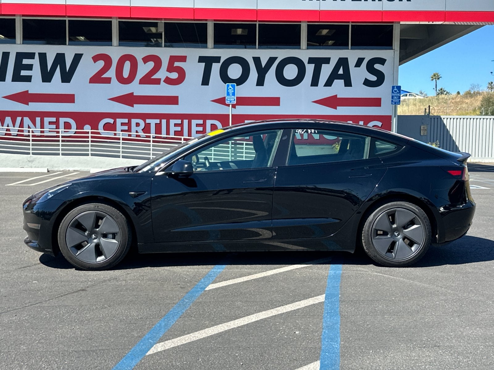 2023 Tesla Model 3 Base