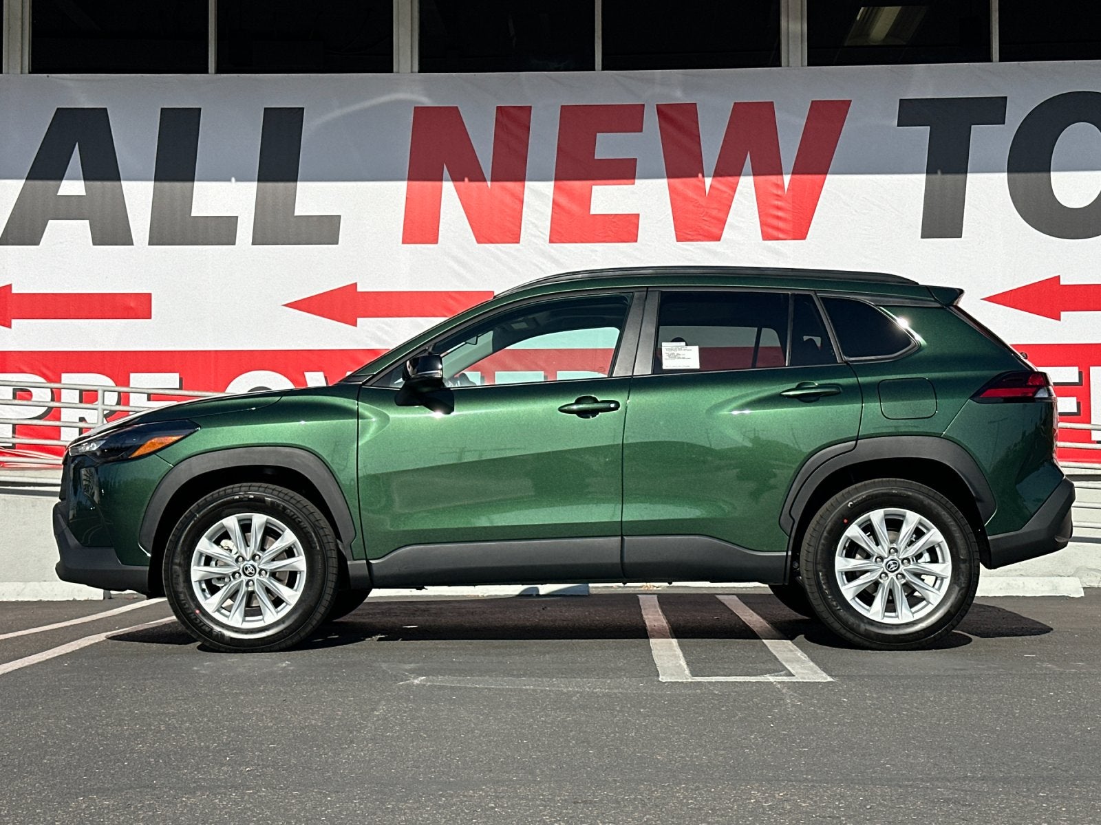 2026 Toyota Corolla Cross LE