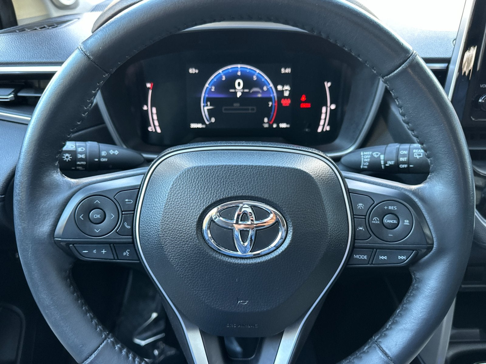 2024 Toyota Corolla Cross XLE