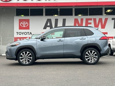 2025 Toyota Corolla Cross XLE