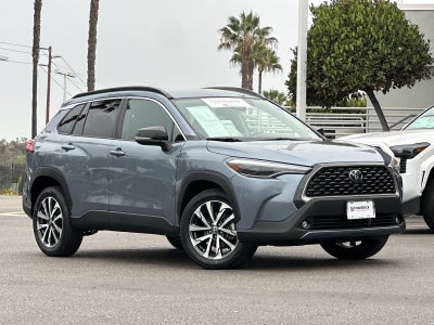 2025 Toyota Corolla Cross XLE
