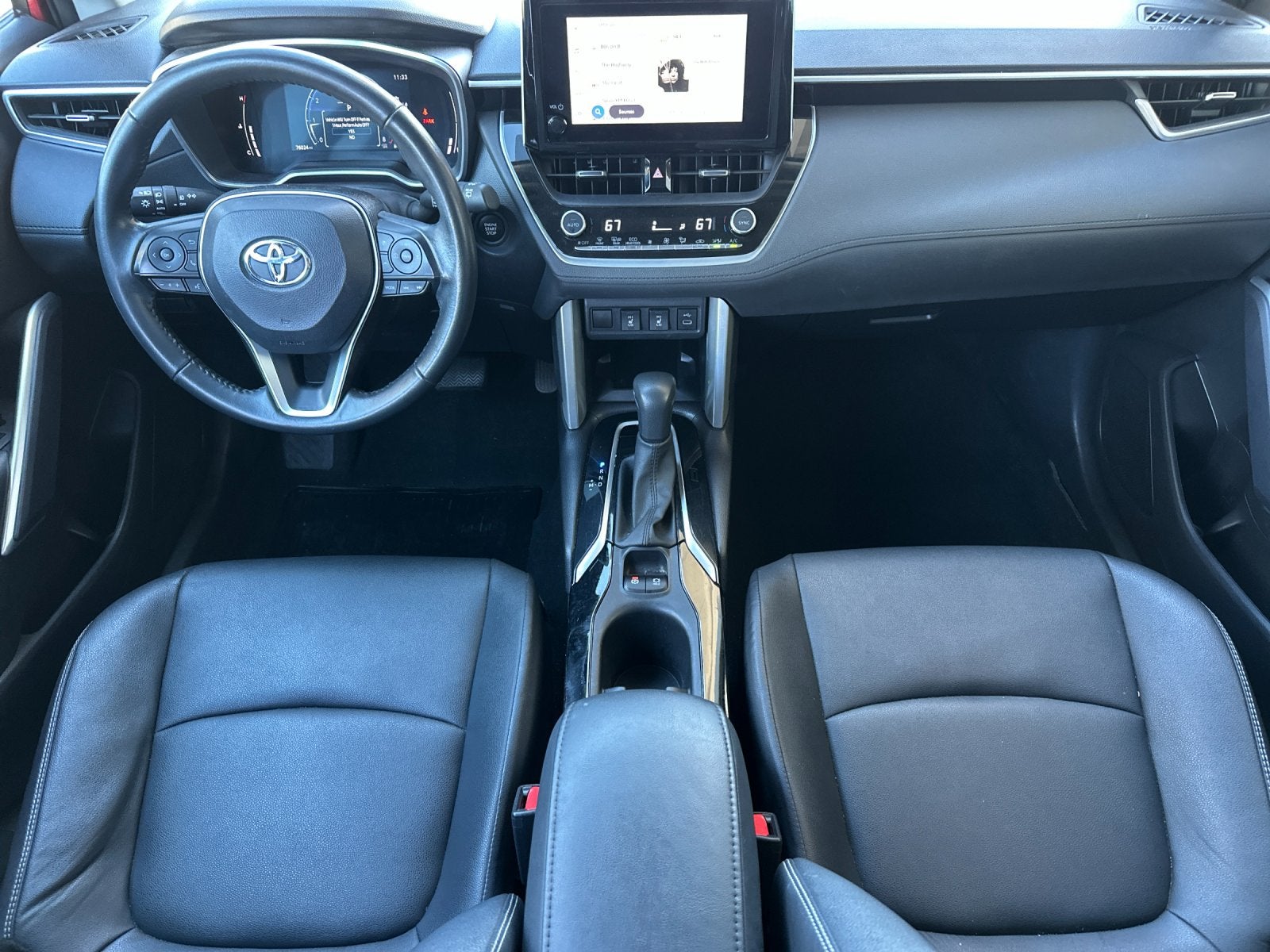 2024 Toyota Corolla Cross XLE