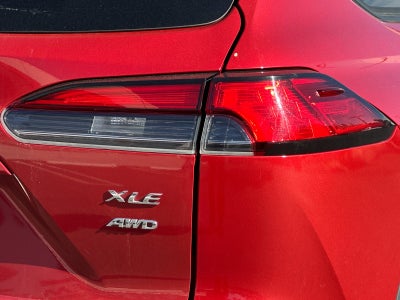 2024 Toyota Corolla Cross XLE