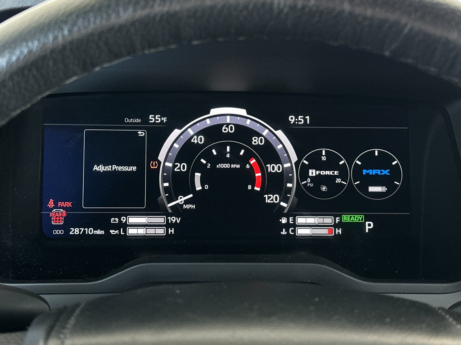 2024 Toyota Sequoia SR5