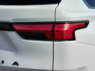 2024 Toyota Sequoia SR5