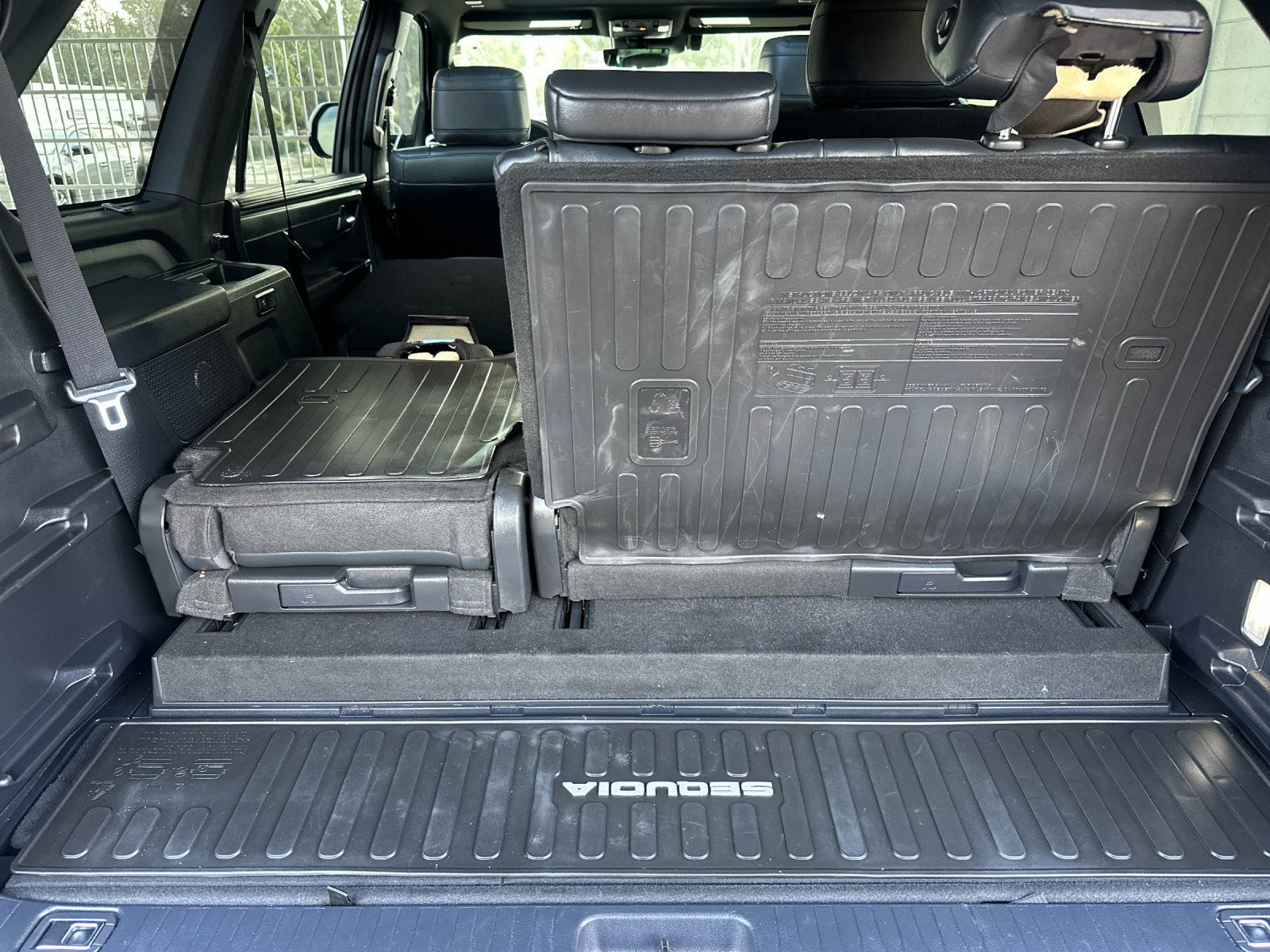 2025 Toyota Sequoia Platinum Hybrid