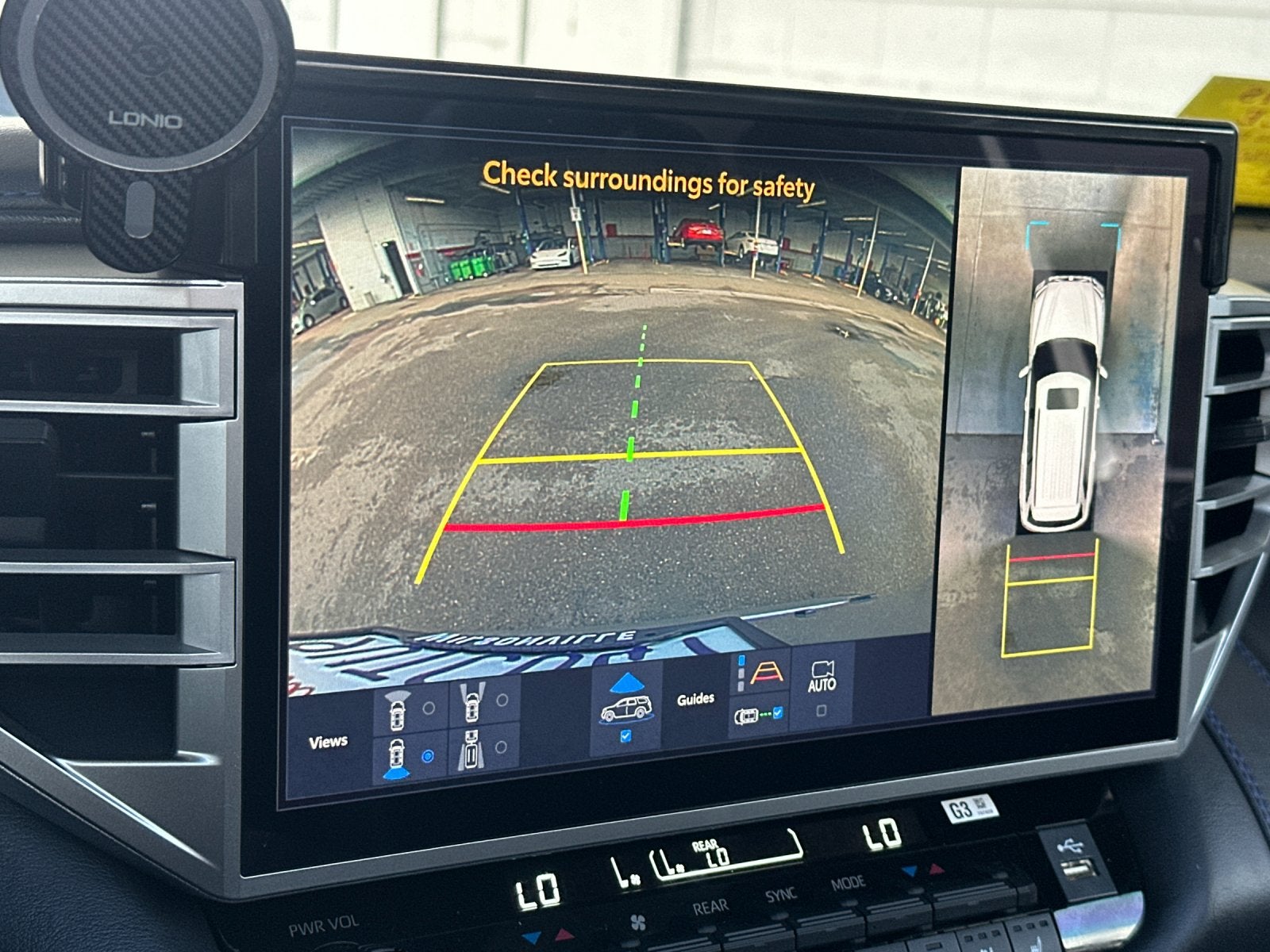 2025 Toyota Sequoia Platinum Hybrid