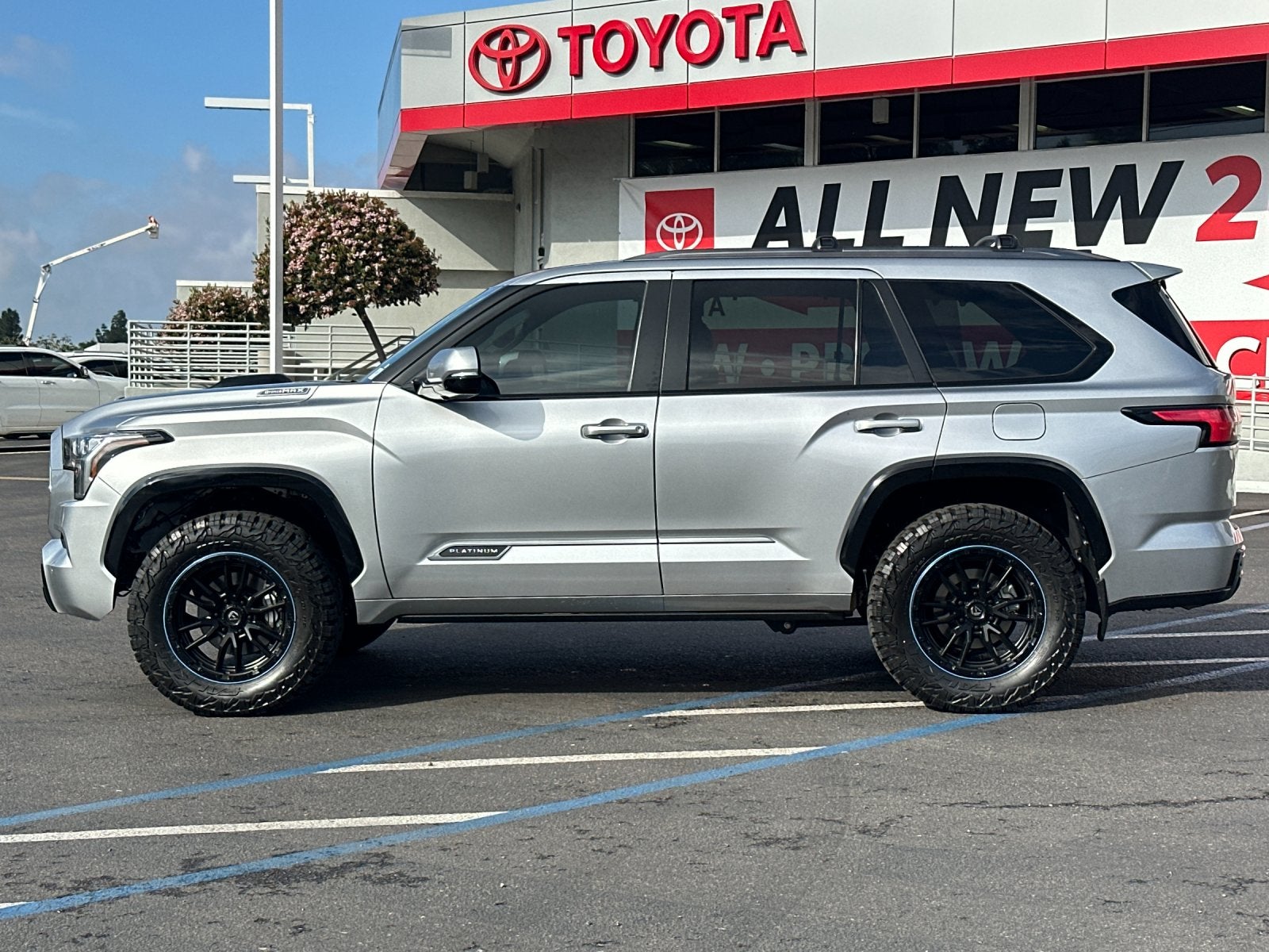 2025 Toyota Sequoia Platinum Hybrid