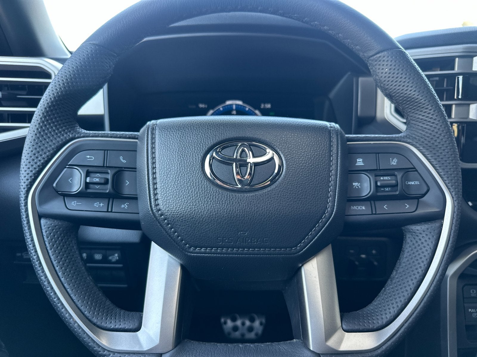 2025 Toyota Sequoia SR5