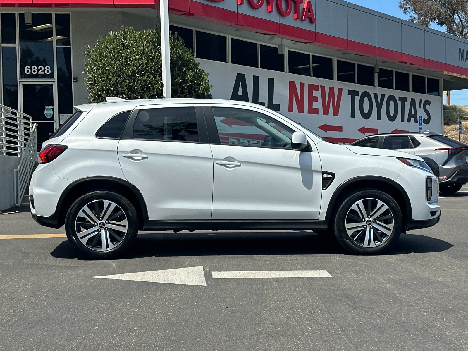 2025 Mitsubishi Outlander Sport 2.0 ES