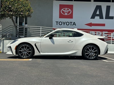 2024 Toyota GR86 Base