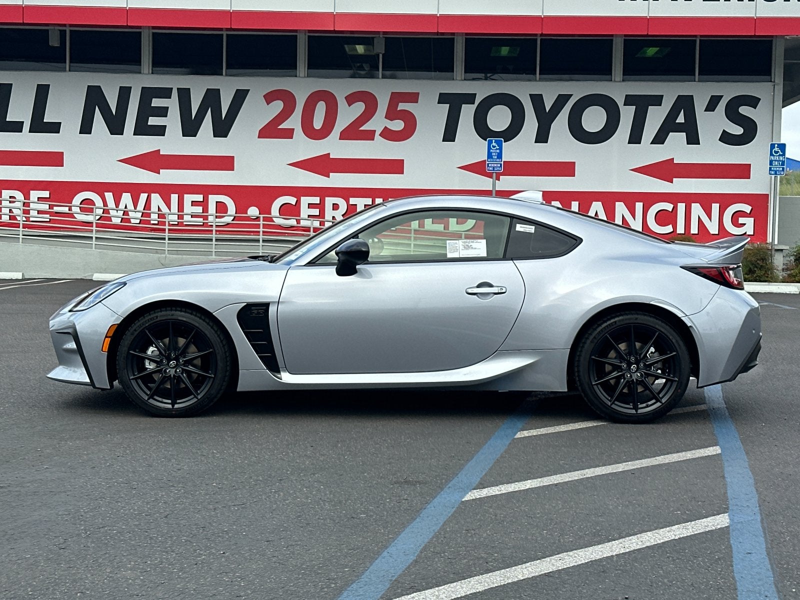 2026 Toyota GR86 Premium