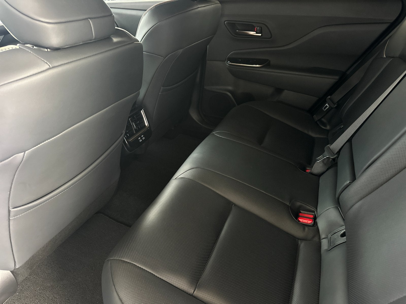 2025 Toyota Crown Signia XLE