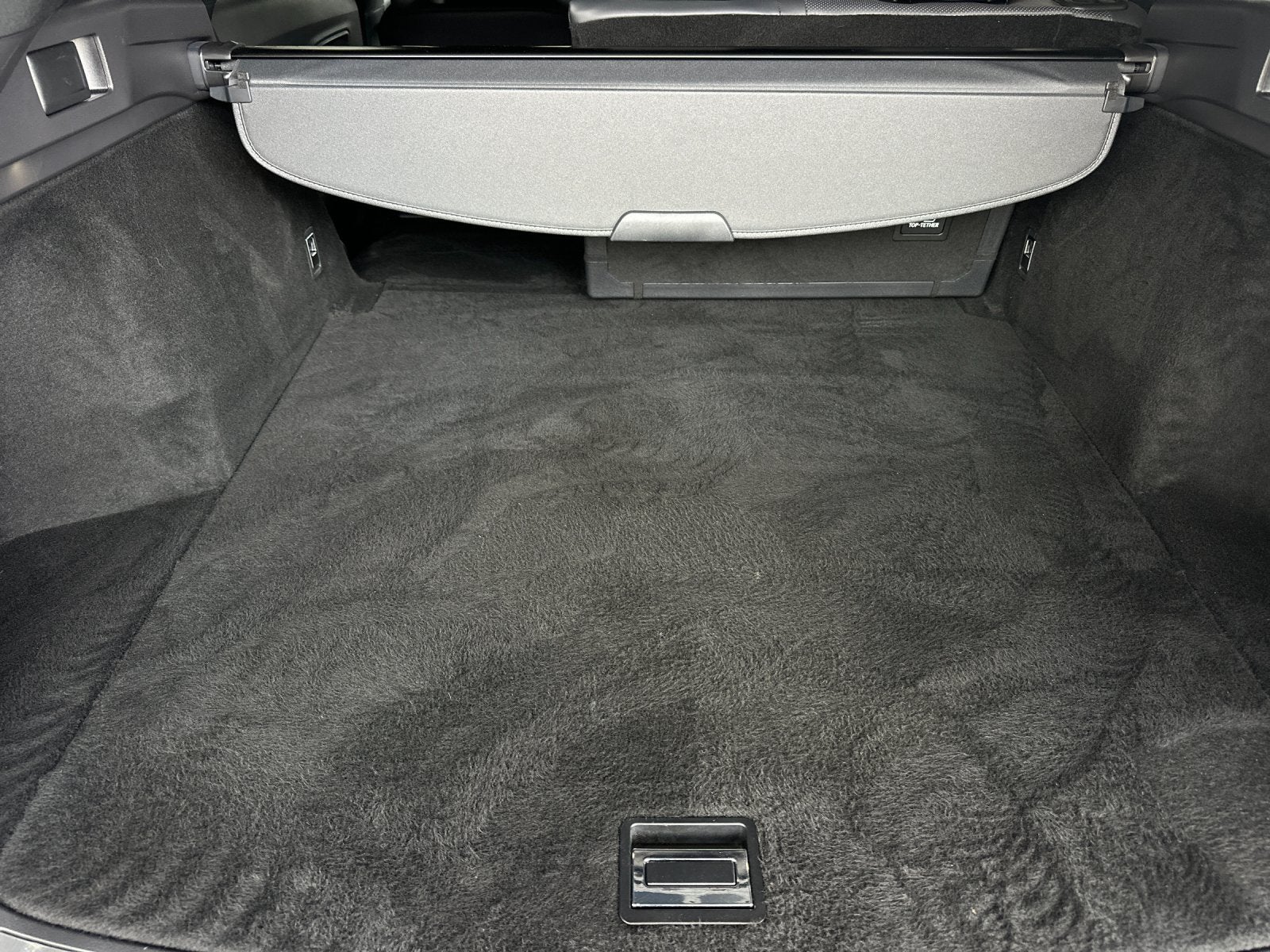 2025 Toyota Crown Signia XLE