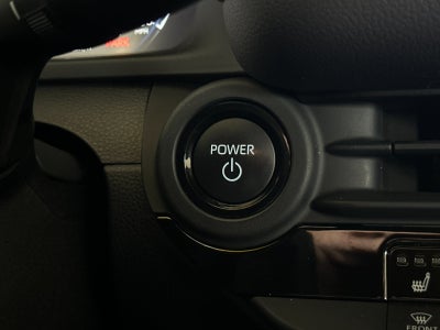 2025 Toyota Crown Signia XLE