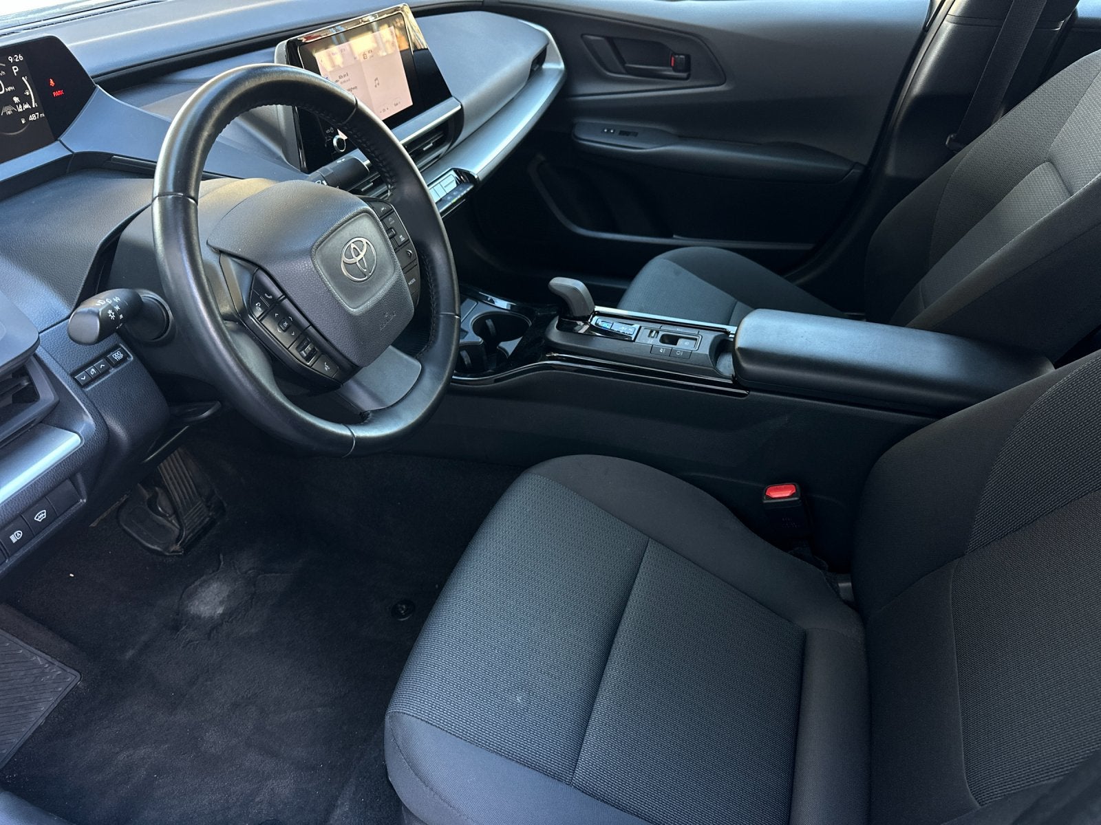 2024 Toyota Prius LE