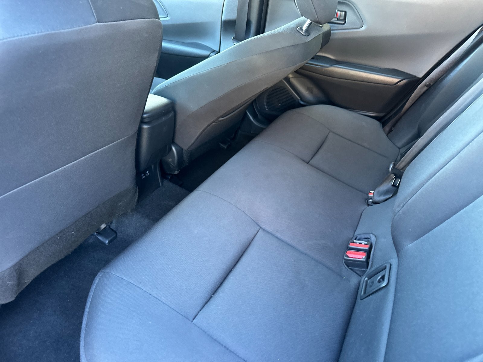 2024 Toyota Prius LE