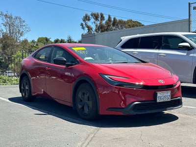 2026 Toyota Prius LE