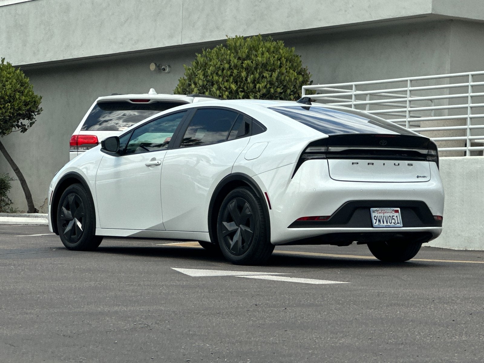 2026 Toyota Prius Plug-In Hybrid SE