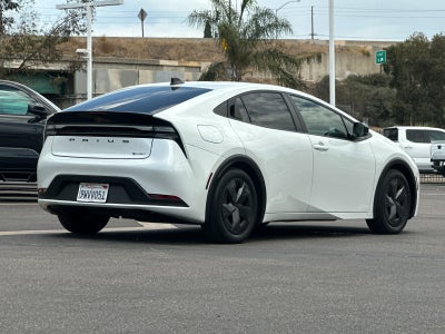 2026 Toyota Prius Plug-In Hybrid SE