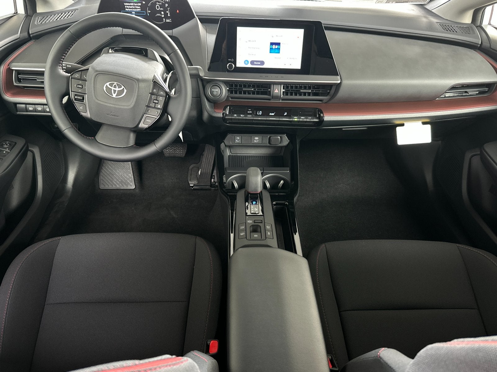 2026 Toyota Prius Plug-In Hybrid SE