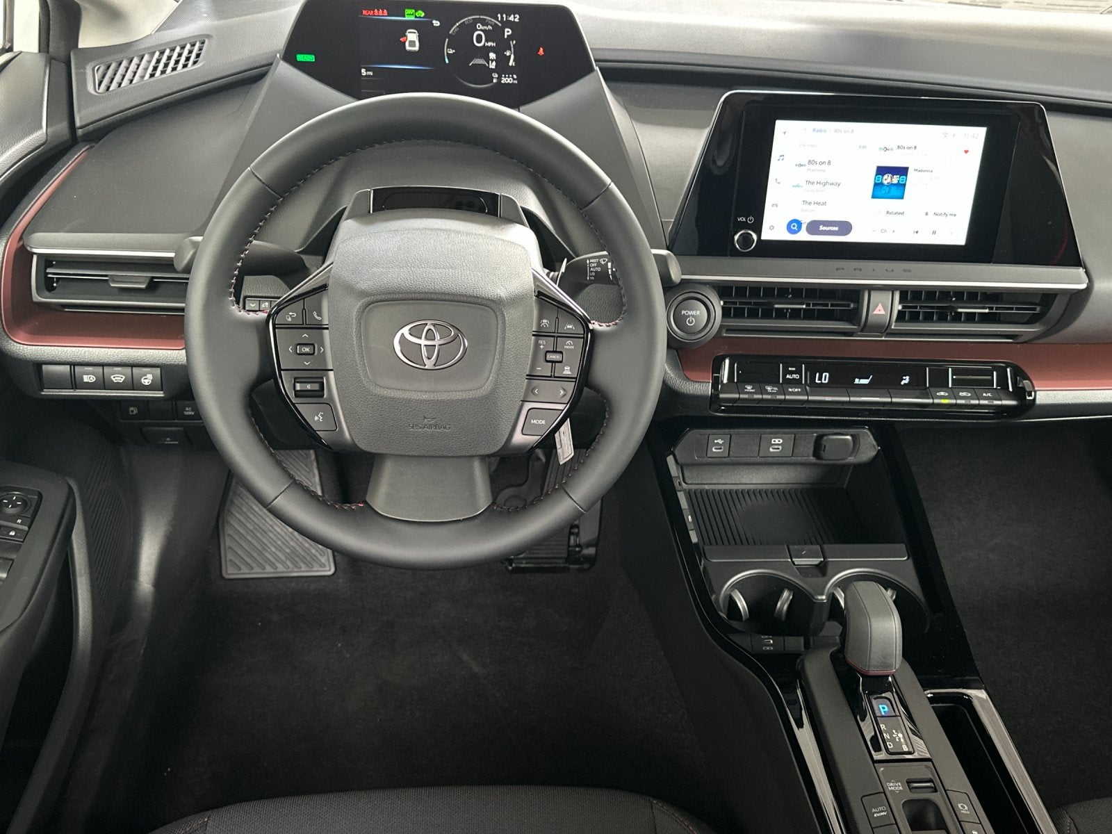 2026 Toyota Prius Plug-In Hybrid SE