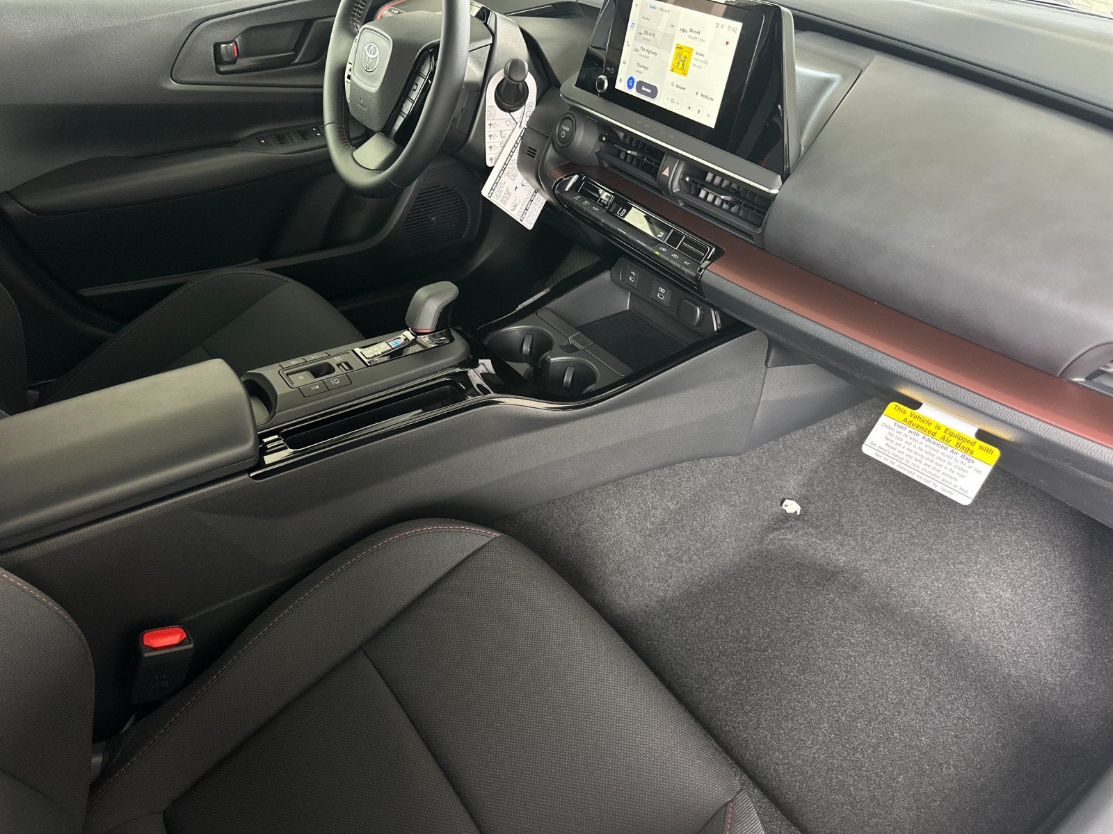 2026 Toyota Prius Plug-In Hybrid SE