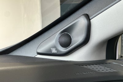 2027 Toyota Prius Plug-In Hybrid XSE Premium