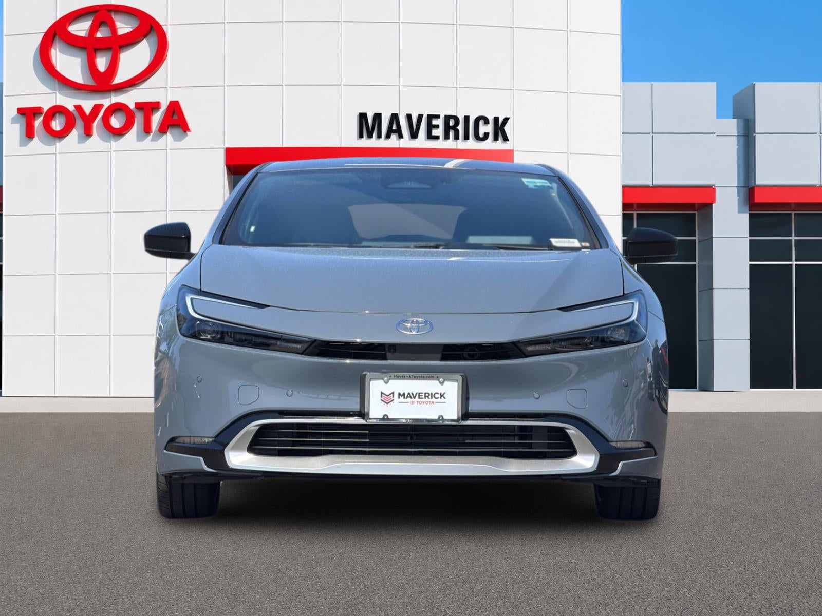 2027 Toyota Prius Plug-In Hybrid XSE Premium