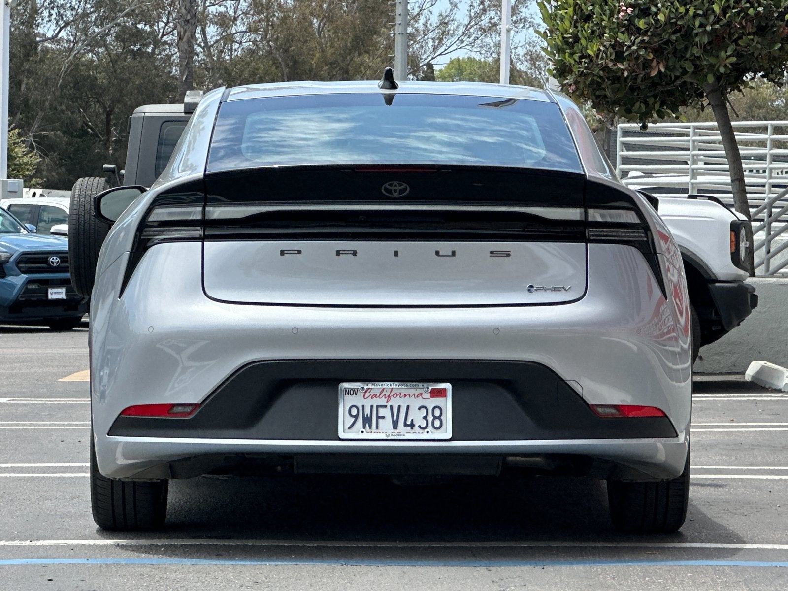 2026 Toyota Prius Plug-In Hybrid SE
