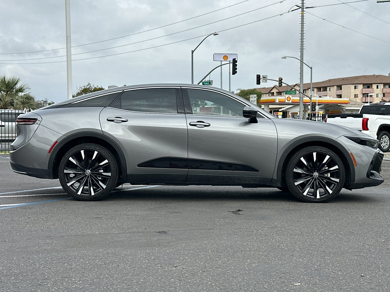 2023 Toyota Crown Platinum