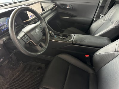 2023 Toyota Crown Platinum