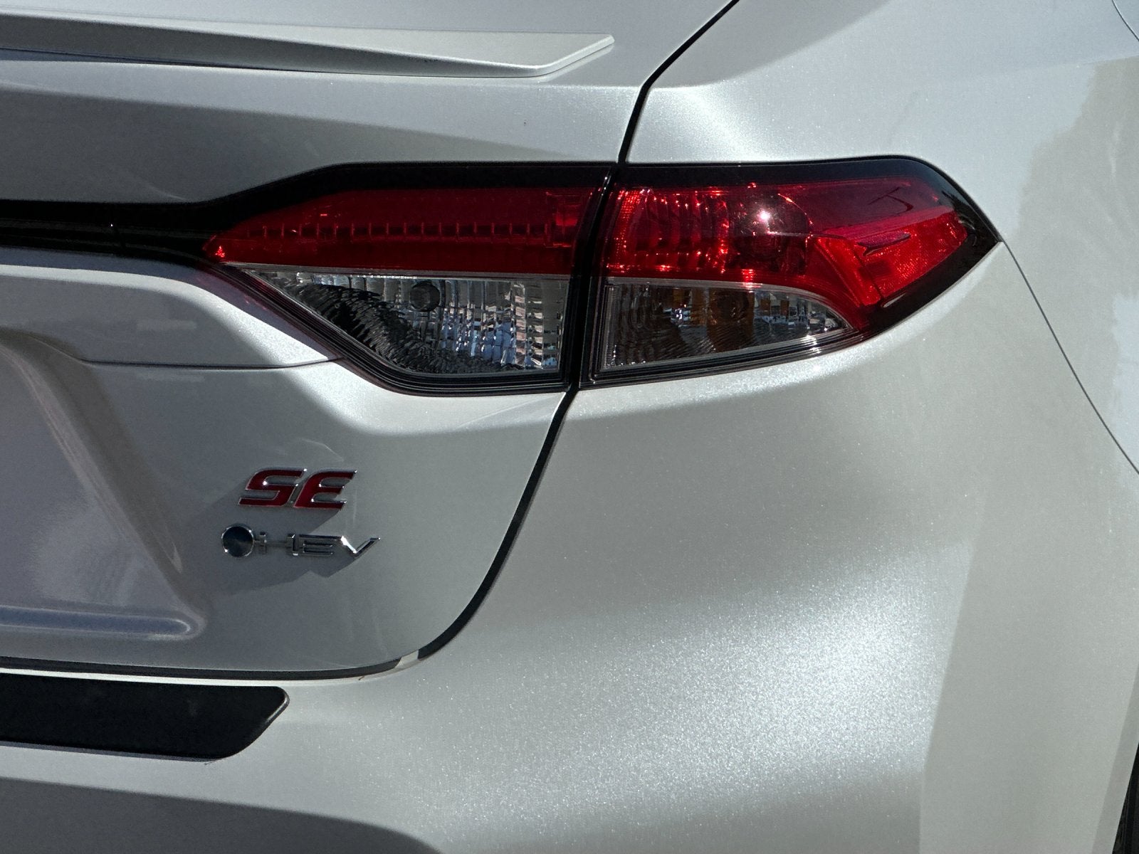 2025 Toyota Corolla Hybrid SE