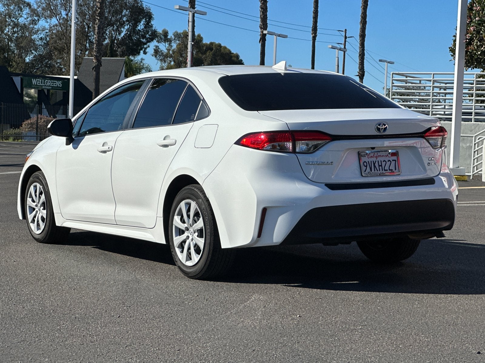 2025 Toyota Corolla Hybrid LE
