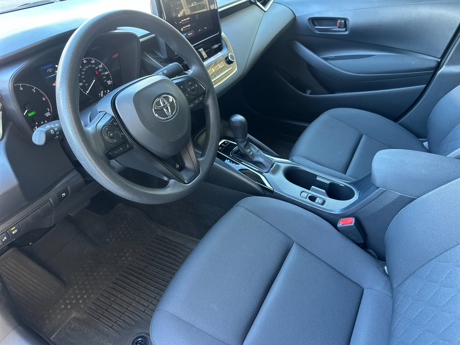 2025 Toyota Corolla Hybrid LE