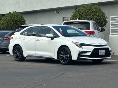 2026 Toyota Corolla Hybrid SE