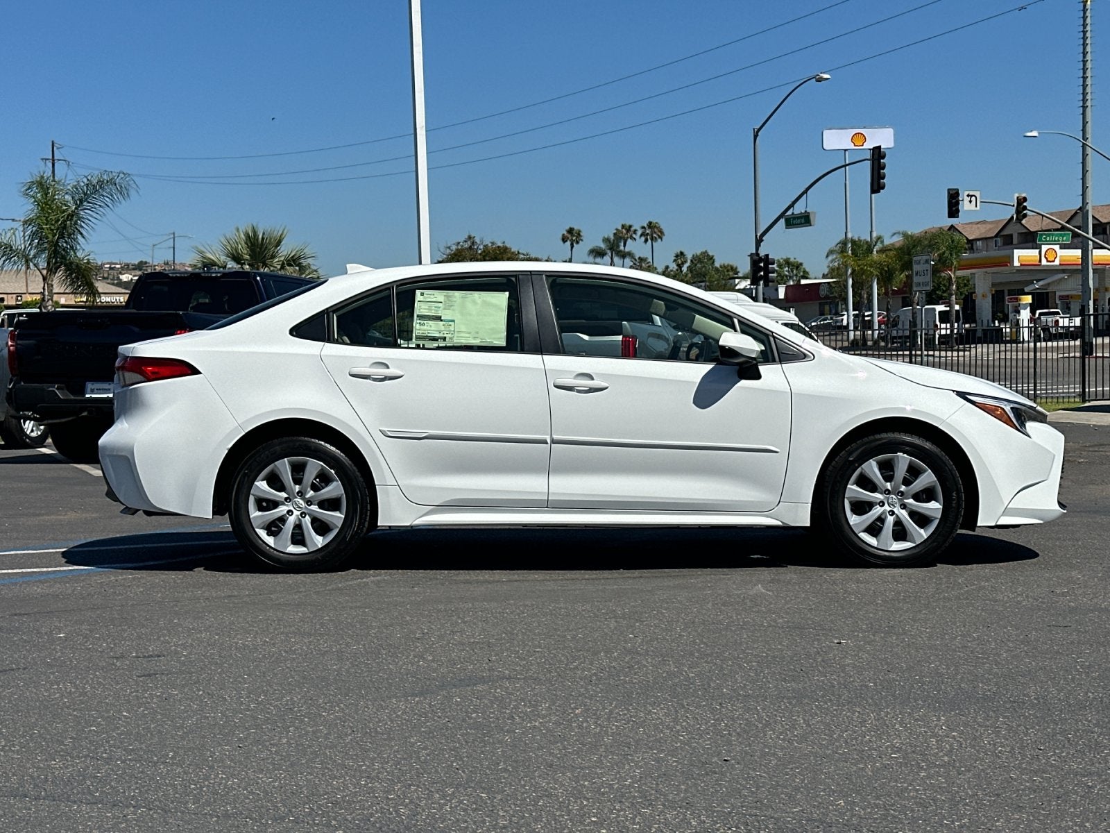 2026 Toyota Corolla Hybrid LE