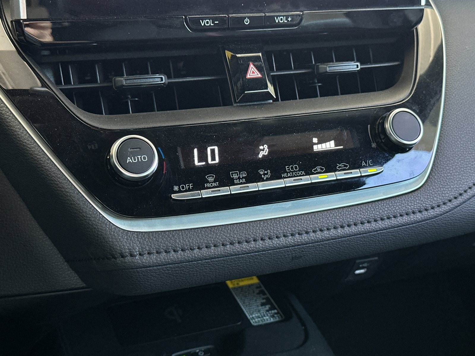 2025 Toyota Corolla Hybrid SE