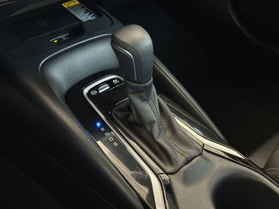 2025 Toyota Corolla Hybrid SE