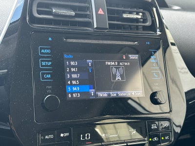 2019 Toyota Prius LE